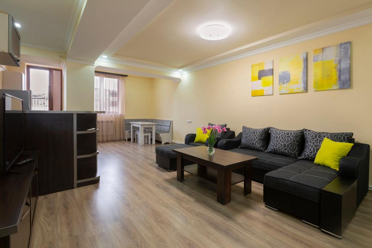 Others 5, Umba Apartment N5 - balcony and Mount Ararat view, Yerevan