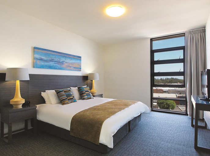 Bedroom 3, Oaks Redcliffe Mon Komo Suites, Redcliffe-Scarborough