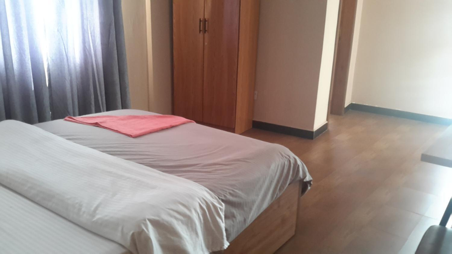 Others 2, Abush Guest House, Addis Abeba