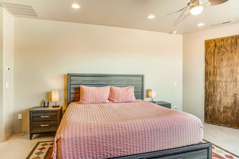 Bedroom 2, Entrada Casita with a View, Washington