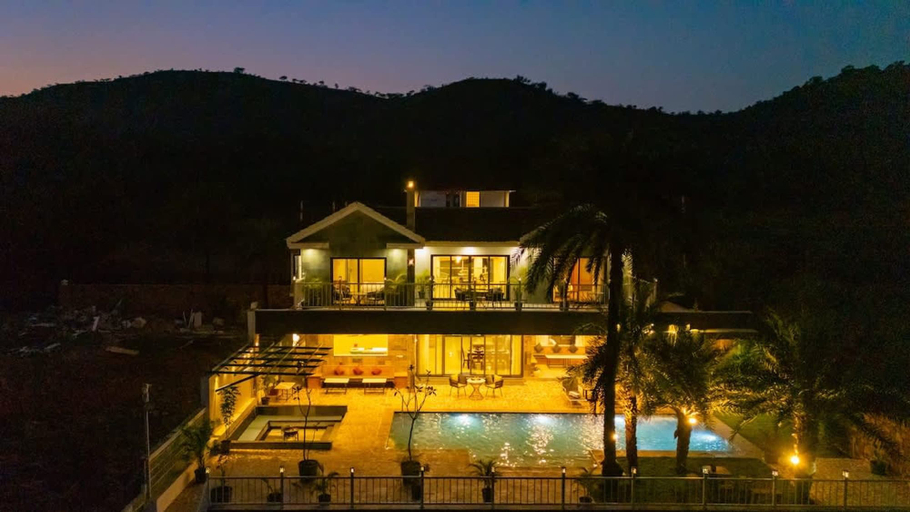 Room 2, The Brindha Villa - by Viraalay, Rajsamand