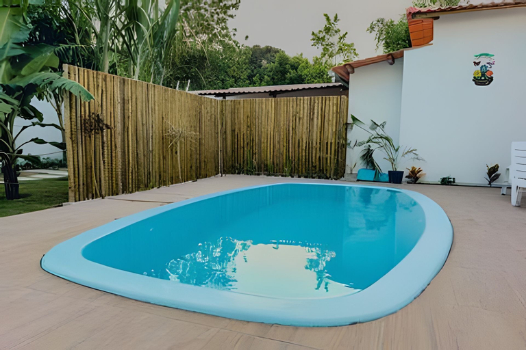 Pool 4, Apartamento 1 com 2 suítes 450m da praia, Porto Seguro