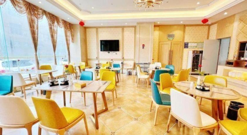 Food & Drinks, Vienna Hotel Baoshan Yongchang Road, Baoshan