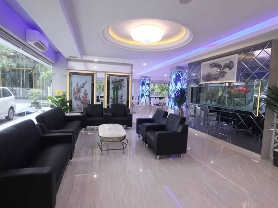 Hotel Interior/Public Areas