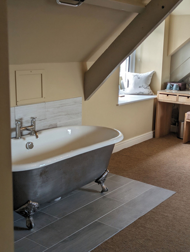 Bathroom 4, Mill End Hotel, Devon