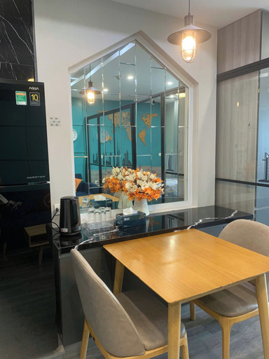 Food & Drinks 4, Vinhomes D'Capitale Residence, Cầu Giấy