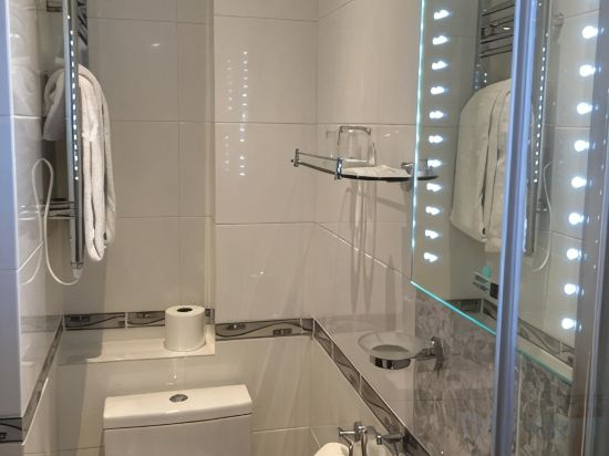 Others 5, Albro House Hotel, London