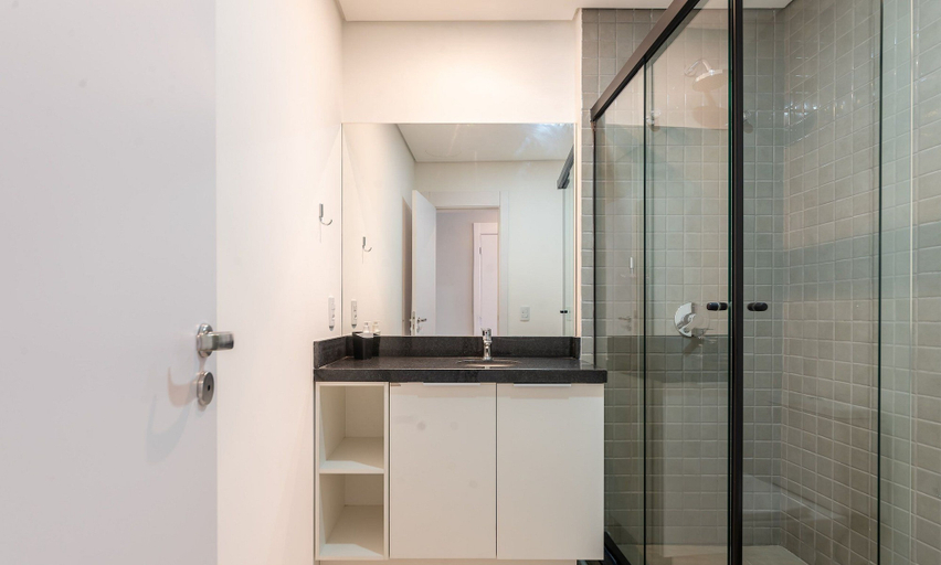 Bathroom 2, Studio in Historic Center Near Santa Casa Tco0612, Porto Alegre