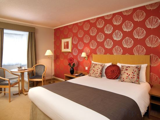 Others 4, The Hickstead Hotel By Uno-FREE PARKING, West Sussex