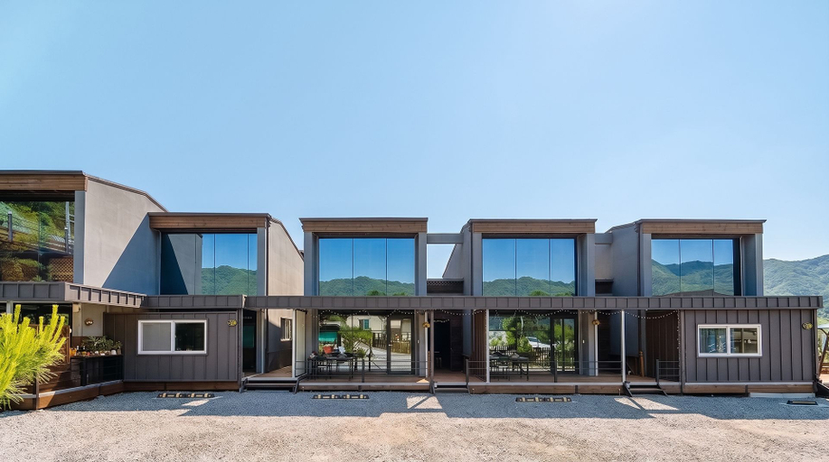 Exterior & Views 2, Gapyeong Gently Pension, Gapyeong
