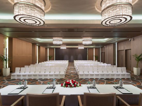 Fitness & Recreational Facilities, Holiday Inn New Delhi International Airport, Delhi