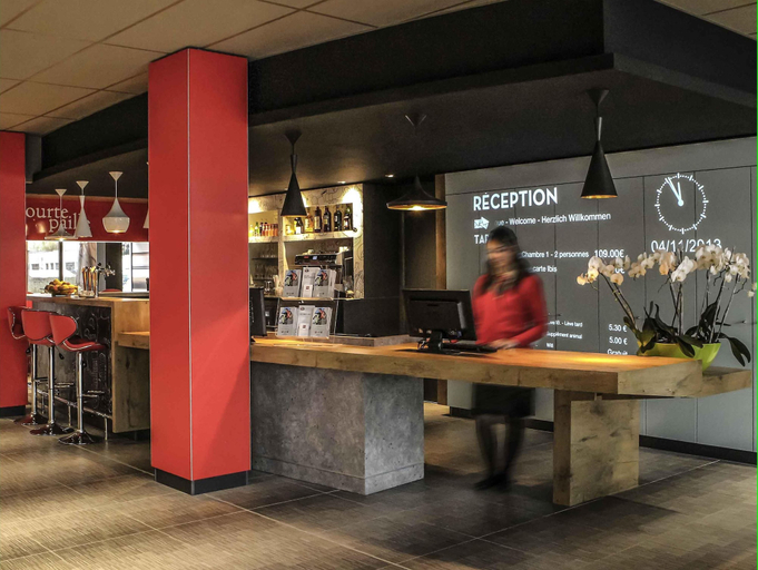Food & Drinks 5, ibis Saint Genis Pouilly Genève, Ain