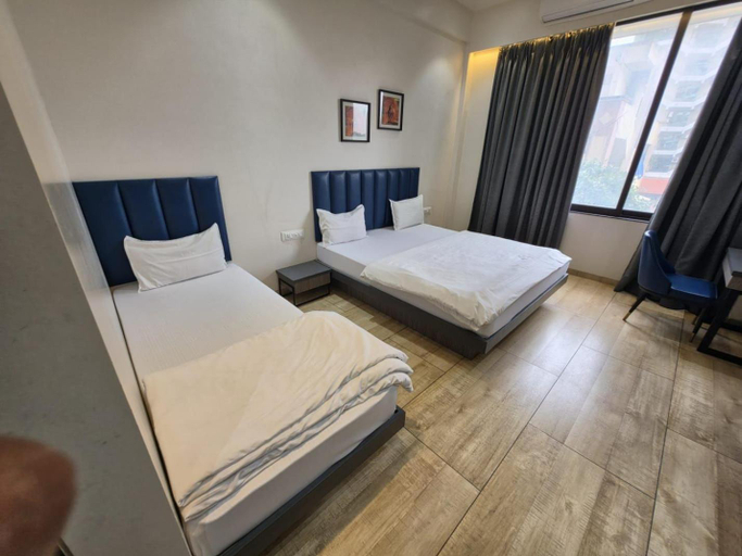 Bedroom 3, Vibes Inn Goregaon, Mumbai Suburban