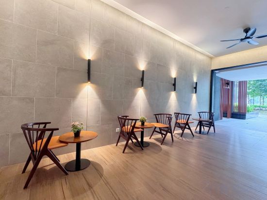 Hotel Interior/Public Areas