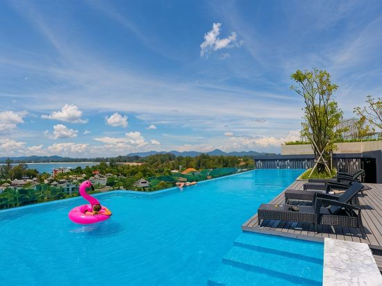 Fitness & Recreational Facilities 3, Lovely Apartment with Pool on the roof at Surin Beach, Phuket Island