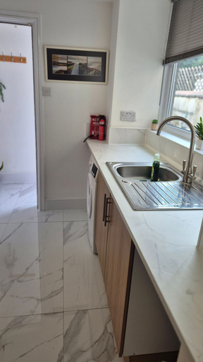 Others 5, Spacious 1 Br Lincoln City Centre & Amenities, Free Parking, Lincolnshire
