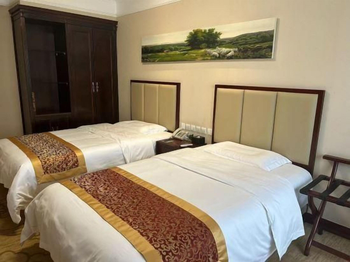 Bedroom, Bingtuan Building, Beijing