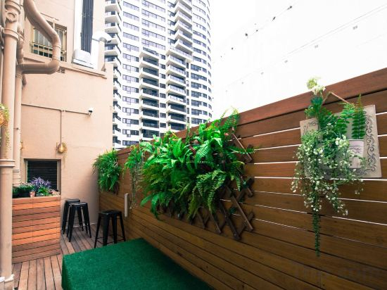 Hotel Exterior 3, The Capsule Hotel, Sydney