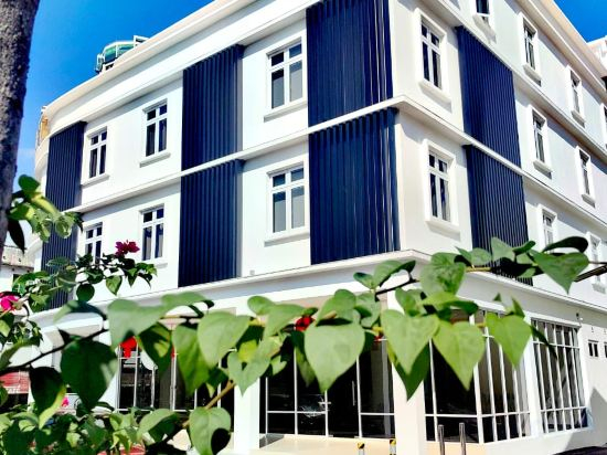 Hotel Exterior 4, 118 Grand Hotel, Penang Island