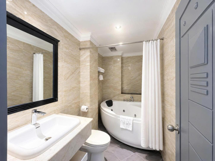 Bathroom 4, A&EM - The Petit Hotel, District 1