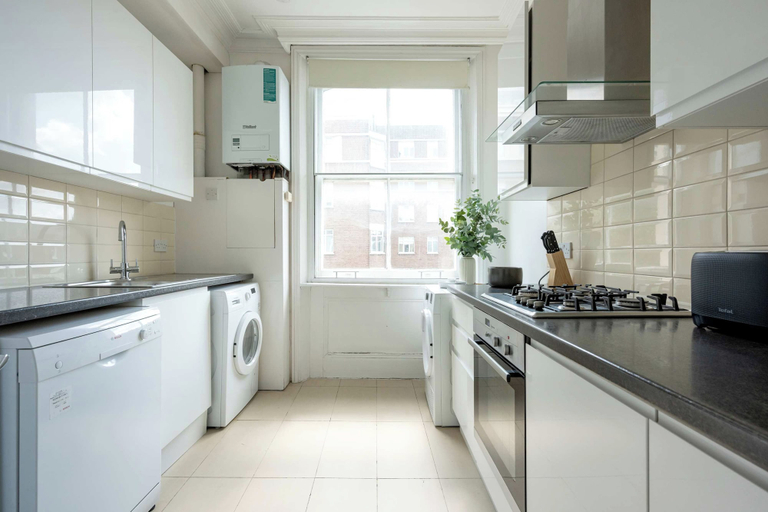 Private kitchen 2, 2-bed by Natural History Museum - Lift - Sleeps 6, London