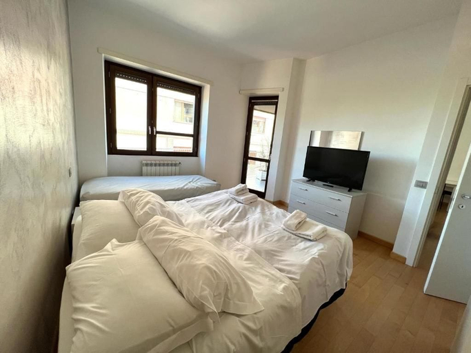 Bedroom 4, Luciano Laterani Guest House, Rome