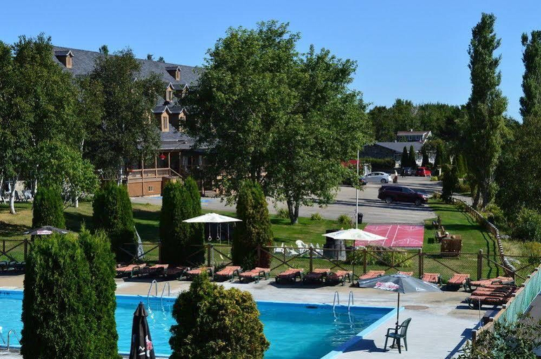 Exterior & Views 1, Hotel Cap Aux Pierres, Charlevoix
