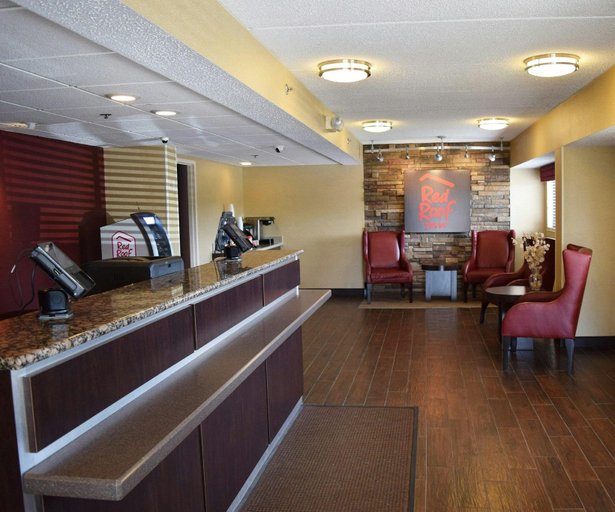 Public Area, Red Roof Inn Syracuse, Onondaga