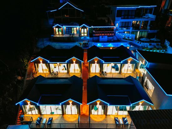 Hotel Exterior 3, Mr. Oh's Sea View Villa Resort, Phuket Island