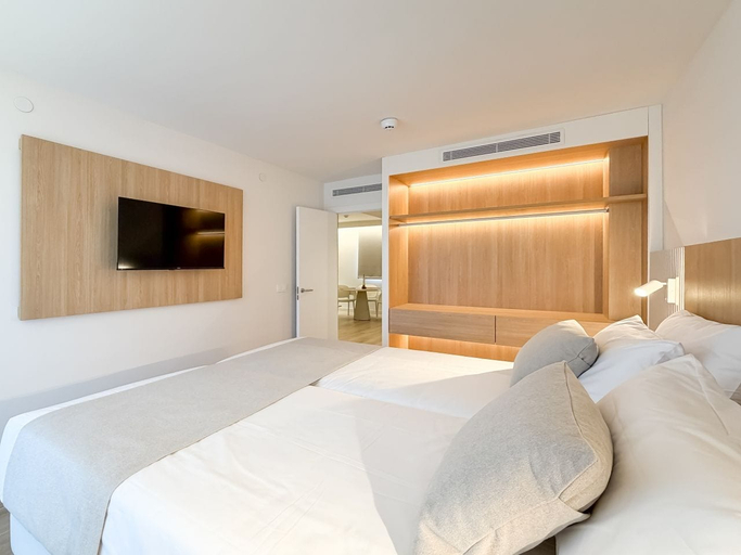 Bedroom 3, Aparthotel Playa del Sol - Adults Only, Las Palmas