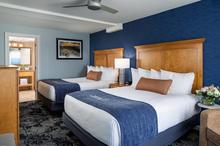 Bedroom 2, Atlantic Oceanside Hotel & Conference Center, Hancock