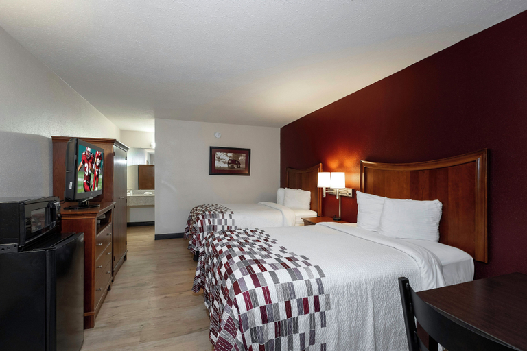 Bedroom 4, Red Roof Inn Dothan, Houston