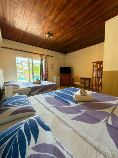 Bedroom 3, TEA TAHITI Holidays