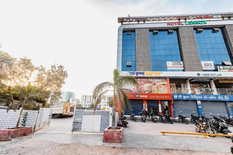 Exterior & Views 2, Hotel Lennox, Surat