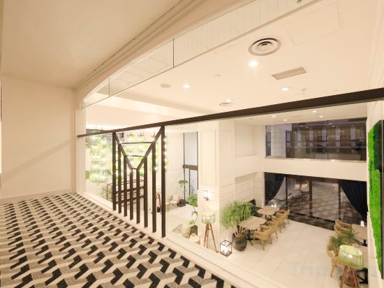 Hotel Interior/Public Areas