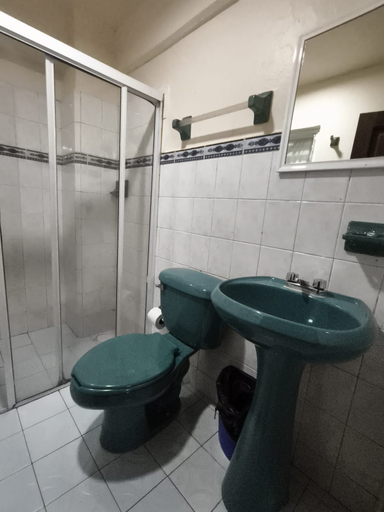 Bathroom 4, Hotel Jardines De Luz, San Cristóbal de las Casas