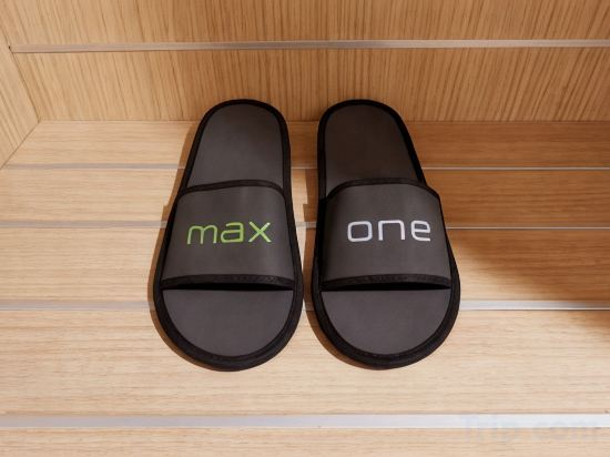 Others 2, MaxOne Platinum Hayam Wuruk, Central Jakarta