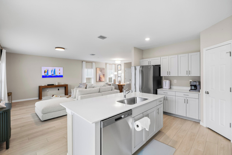 Interior 3, NEW - Cozy & Spacious 4bedroom Retreat!, Pasco