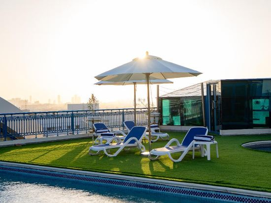 Fitness & Recreational Facilities