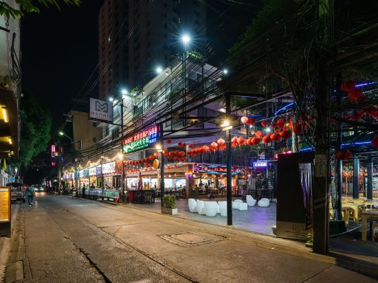 Hotel Exterior 3, Marwin Villa, Ratchathewi