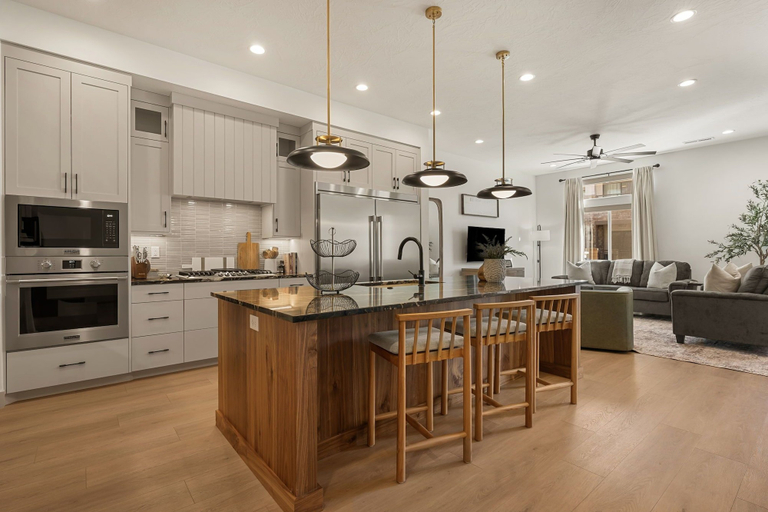 Primary image, The Fish Bowl 6 Bedroom Townhouse, Washington