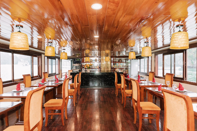 Food & Drinks 5, Daiichi Boutique Cruise, Hoàn Kiếm