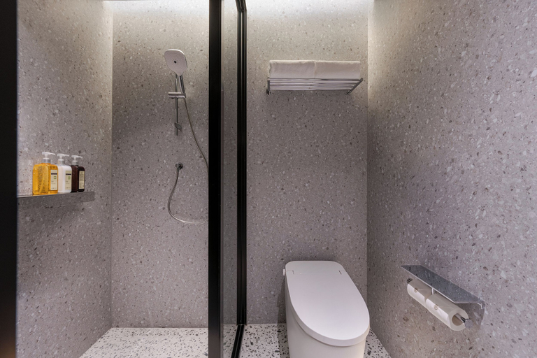 Bathroom 3, Manxin Hotel Anzhen Qiao Metro Station, Beijing