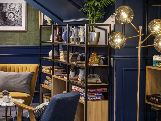 Hotel Interior/Public Areas