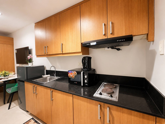 Interior, Urban Bliss 1BR Stay Front of MOA at Shell Residence Tower C, Pasay City