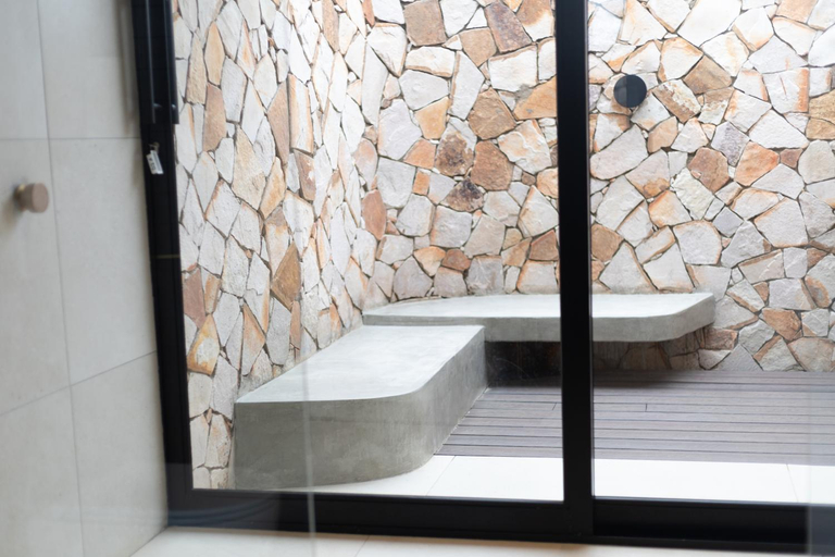 Bathroom 3, Lira Boutique Hotel, Vhembe