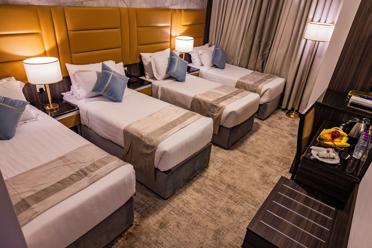 Bedroom 5, Al Mukhtara International Hotel, Al Madinah Al Munawwarah