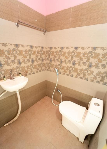 Bathroom 2, Omji Ashram - Manas Kokil, Faizabad