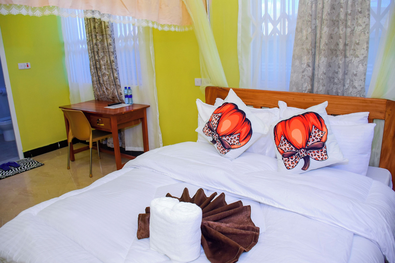 Room 2, FLORENTINA LODGE DODOMA, Dodoma Urban