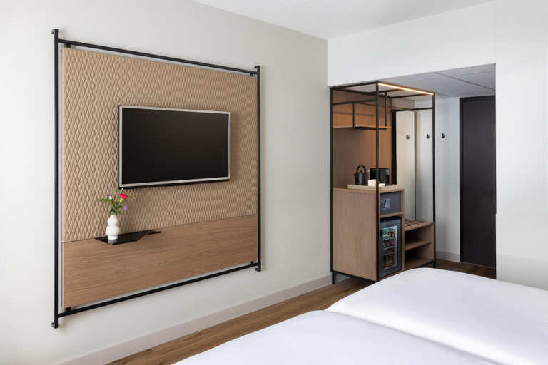 Bedroom 4, NH Arnhem Rijnhotel, Arnhem